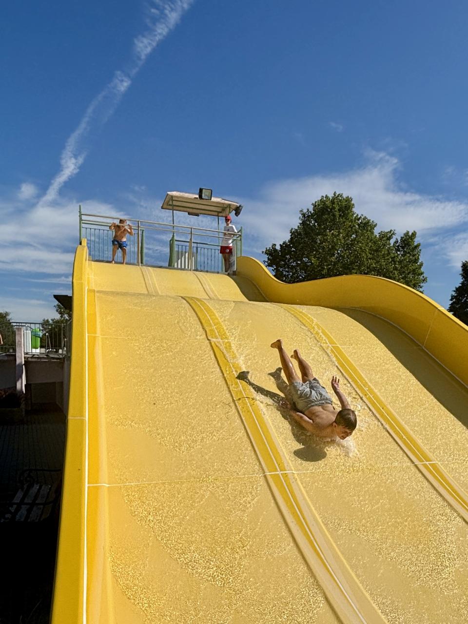CS 30 07 2025 Freibad Rutsche Nico