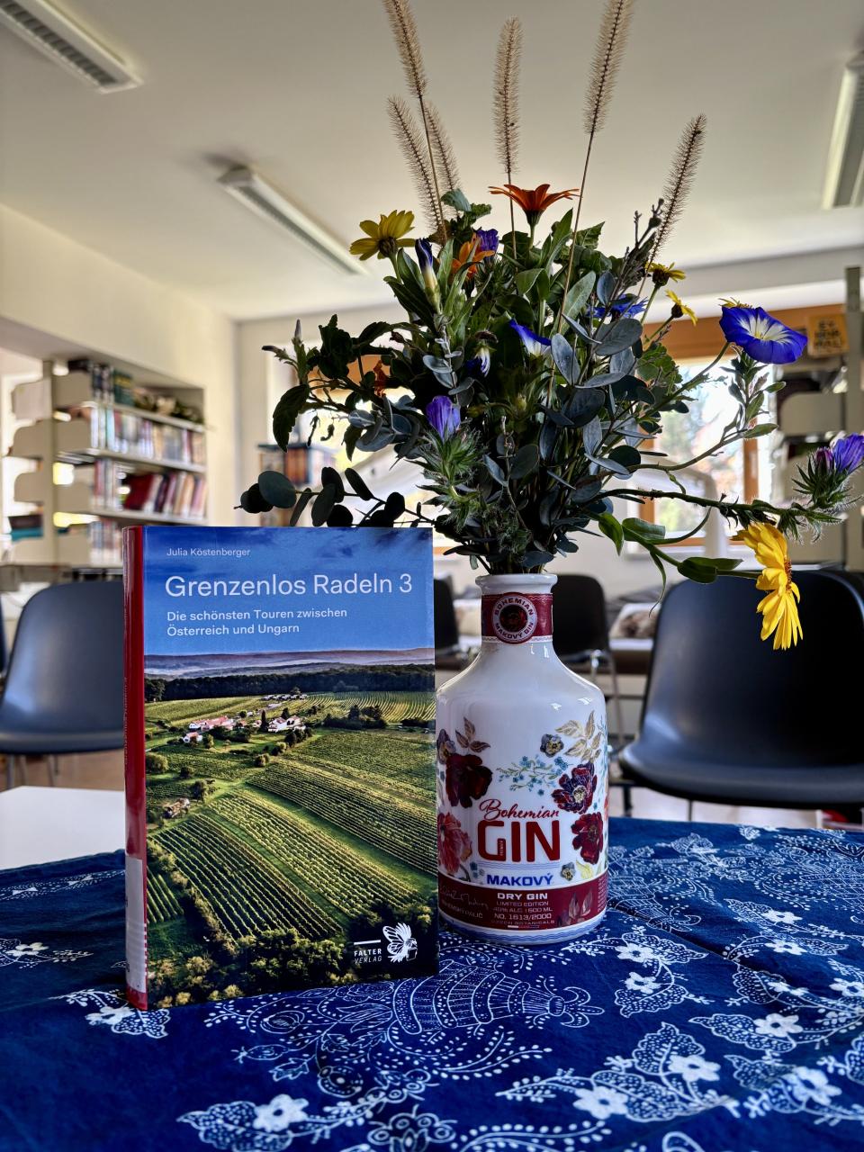 Österreich liest! Blumen und Buch Köstenberger Grenzenlos Radeln  20 10 2025