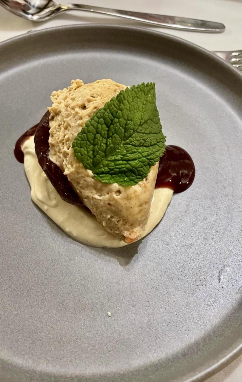 D, B, C & S Rotweinbirne, Lebkuchenmousse 28 11 2025