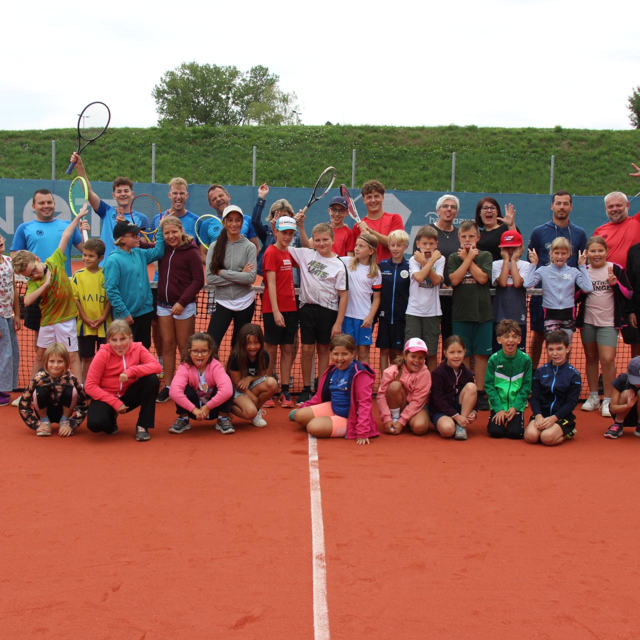 CS Tennis 06 08 2025 Gruppenfoto